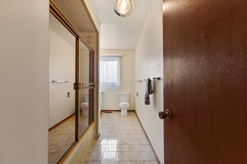 Salle de bains - 14 Place Ashton, Beaconsfield, QC - Indoor Photo Showing Other Room