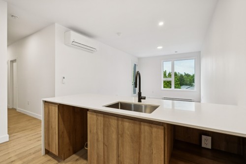 306-253 Boul. de Maple Grove , Beauharnois, QC J6N 1L5 3