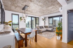 701-1375 Rue des Bassins  Montréal (Le Sud-Ouest), QC H3C 1W3