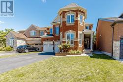 715 CASARIN CRESCENT Milton, ON L9T 2W3