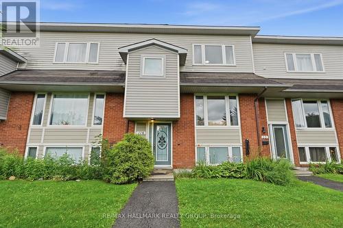 114 MONTEREY DRIVE  Ottawa, ON K2H 7A8