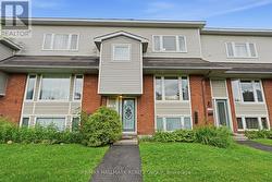 114 MONTEREY DRIVE Ottawa, ON K2H 7A8