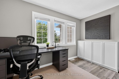 95 Waters Boulevard, Milton, ON - Indoor Photo Showing Office