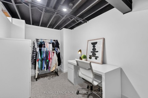 95 Waters Boulevard, Milton, ON - Indoor