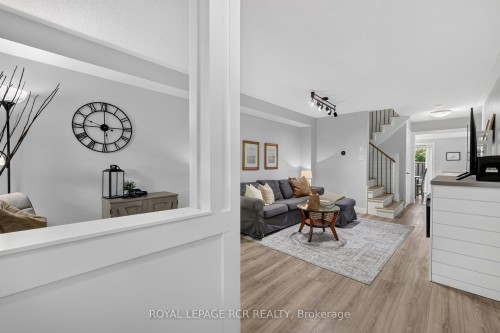 95 Waters Boulevard, Milton, ON - Indoor