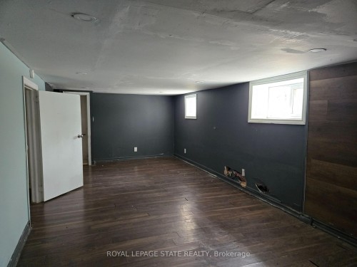 6269 Franklin Avenue, Niagara Falls, ON - Indoor