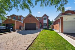 37 Oleander Crescent  Brampton, ON L6Z 2C1