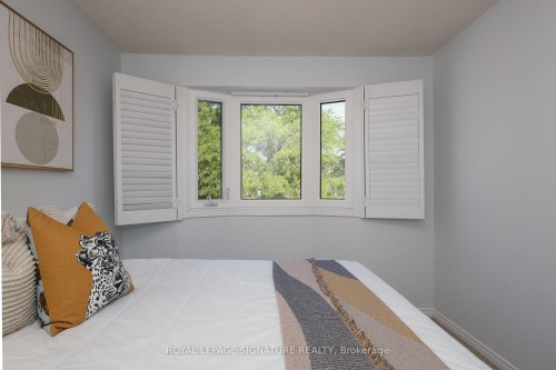 37 Oleander Crescent, Brampton, ON - Indoor Photo Showing Bedroom