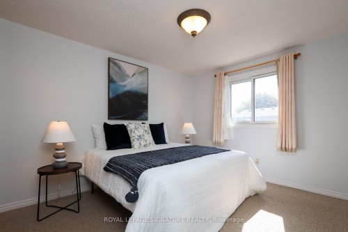 37 Oleander Crescent, Brampton, ON - Indoor Photo Showing Bedroom