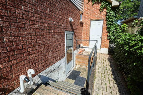 37 Oleander Crescent, Brampton, ON - Outdoor