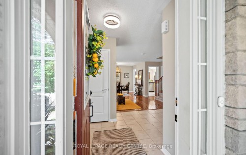 3092 Owls Foot Drive, Mississauga, ON - Indoor Photo Showing Other Room