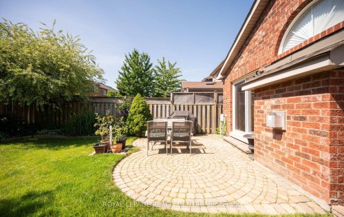 3092 Owls Foot Drive, Mississauga, ON - Outdoor