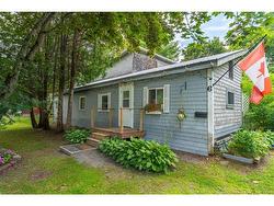 6 Parkwood DR Saint Stephen, NB E3L 2W2