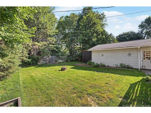 6 Robinson Dr, Fredericton, NB 