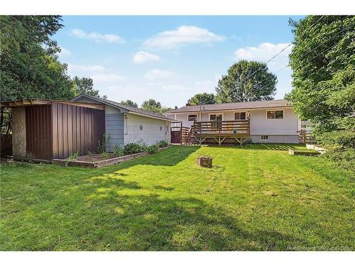 6 Robinson Dr, Fredericton, NB 