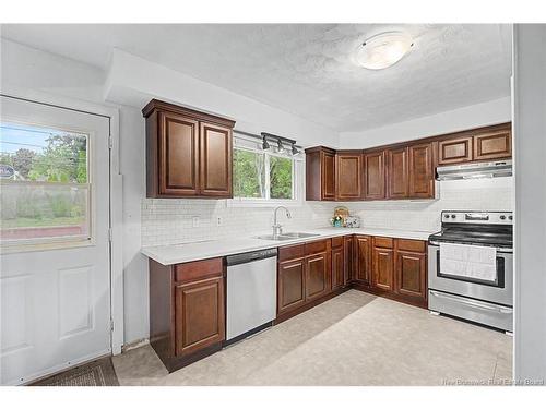 109 Coventry Cres, Fredericton, NB 