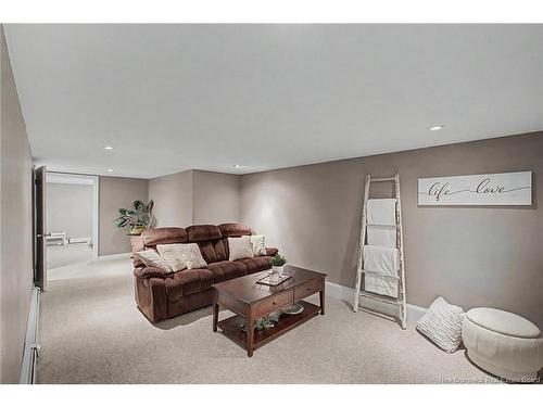 109 Coventry Cres, Fredericton, NB 