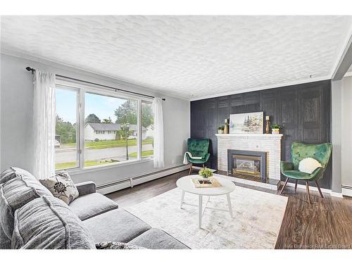 109 Coventry Cres, Fredericton, NB 