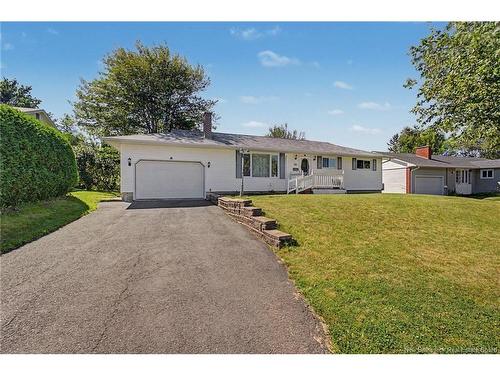 109 Coventry Cres, Fredericton, NB 