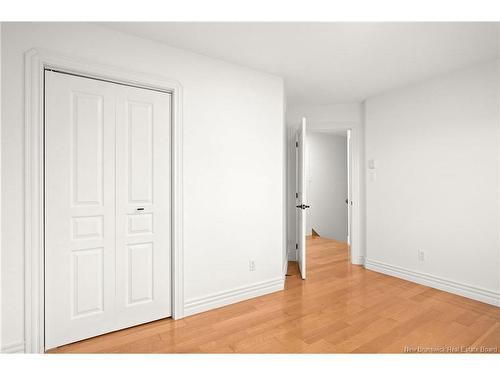 48 Barrington, Moncton, NB 