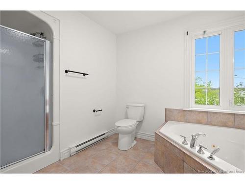 48 Barrington, Moncton, NB 