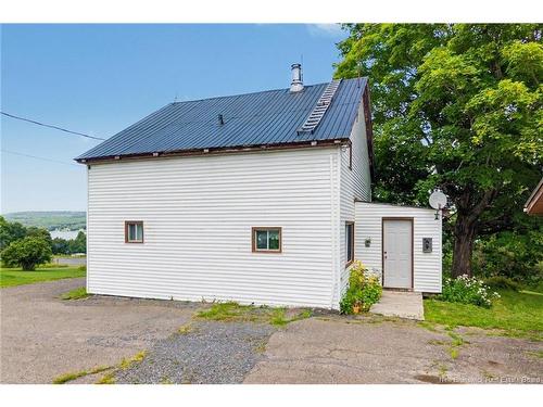 7304 Rte 102, Dumfries, NB 