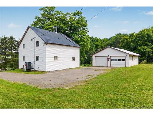 7304 Rte 102, Dumfries, NB 