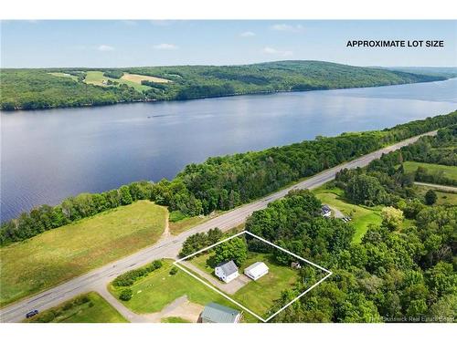 7304 Rte 102, Dumfries, NB 
