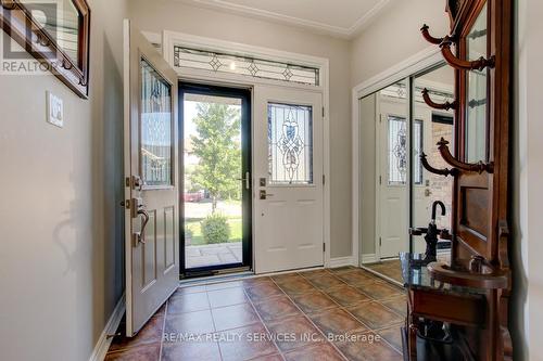 35 Hardgate Crescent, Brampton, ON - Indoor Photo Showing Other Room