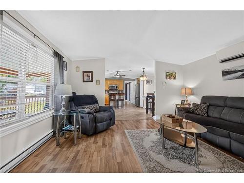 2 Bur Oak St, Moncton, NB 