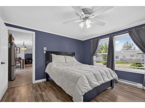 2 Bur Oak St, Moncton, NB 