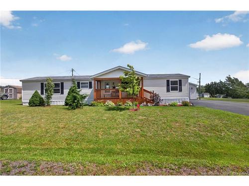 2 Bur Oak St, Moncton, NB 