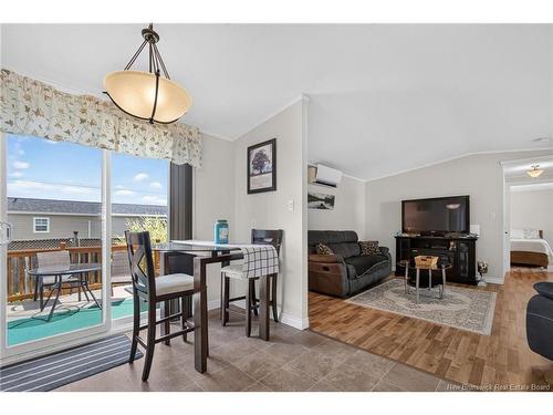 2 Bur Oak St, Moncton, NB 