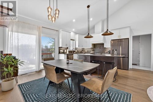 9304 Perth Road, Rideau Lakes, ON - Indoor