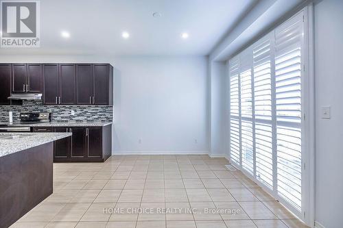 427 Windsfields Farm Drive W, Oshawa, ON - Indoor Photo Showing Kitchen