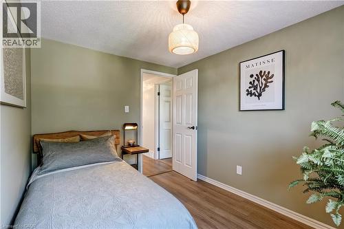 148 St Andrews Drive, Hamilton, ON - Indoor Photo Showing Bedroom