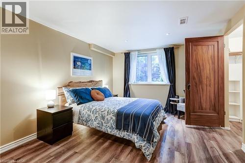 148 St Andrews Drive, Hamilton, ON - Indoor Photo Showing Bedroom