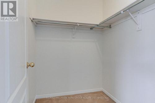39 Millcliff Circle, Aurora, ON - Indoor With Storage