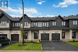 711 FAIRLINE ROW Ottawa, ON K2V 0M4