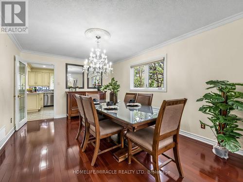 2023 Jacamar Court, Mississauga, ON - Indoor Photo Showing Dining Room
