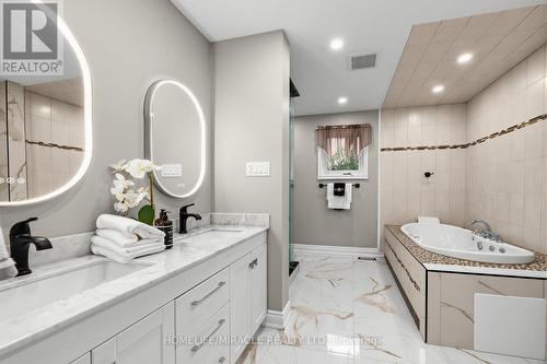 2023 Jacamar Court, Mississauga, ON - Indoor Photo Showing Bathroom