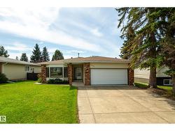 6907 19 AV NW  Edmonton, AB T6K 2G7