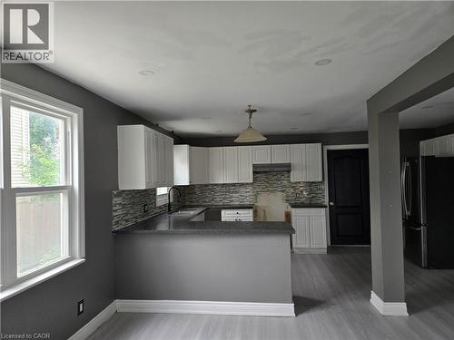 6269 Franklin Avenue, Niagara Falls, ON - Indoor Photo Showing Kitchen