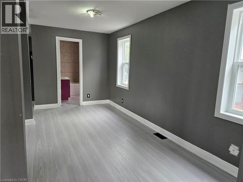 6269 Franklin Avenue, Niagara Falls, ON - Indoor Photo Showing Other Room