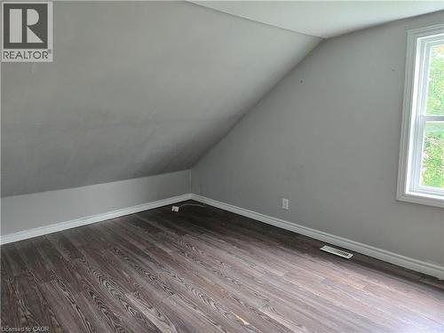 6269 Franklin Avenue, Niagara Falls, ON - Indoor Photo Showing Other Room