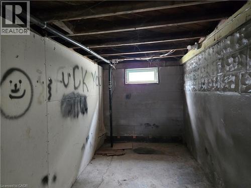 6269 Franklin Avenue, Niagara Falls, ON - Indoor Photo Showing Basement