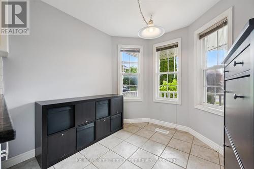 Breakfast Area - 217 Deerpath Drive, Guelph (Willow West/Sugarbush/West Acres), ON - Indoor Photo Showing Other Room