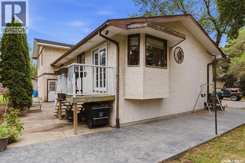 195 Forsyth Crescent, Regina, SK - Outdoor