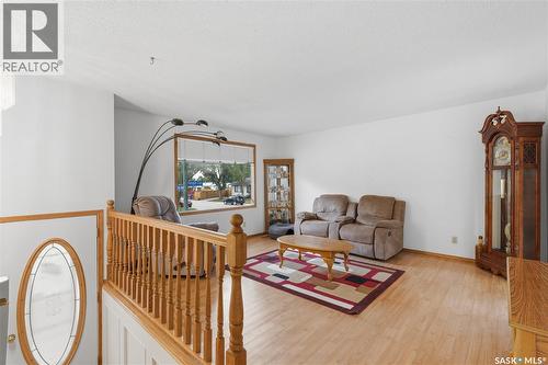195 Forsyth Crescent, Regina, SK - Indoor