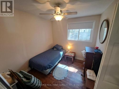 4 Pinewood Drive, Tiny, ON - Indoor Photo Showing Bedroom